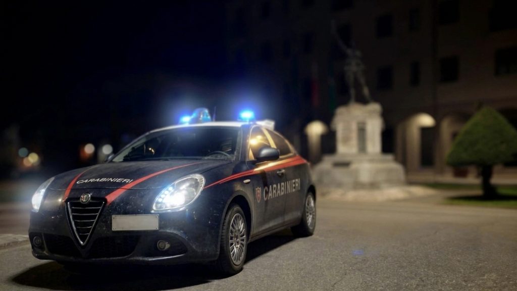 Droga a Salerno, due arresti: sequestrate cocaina ed eroina