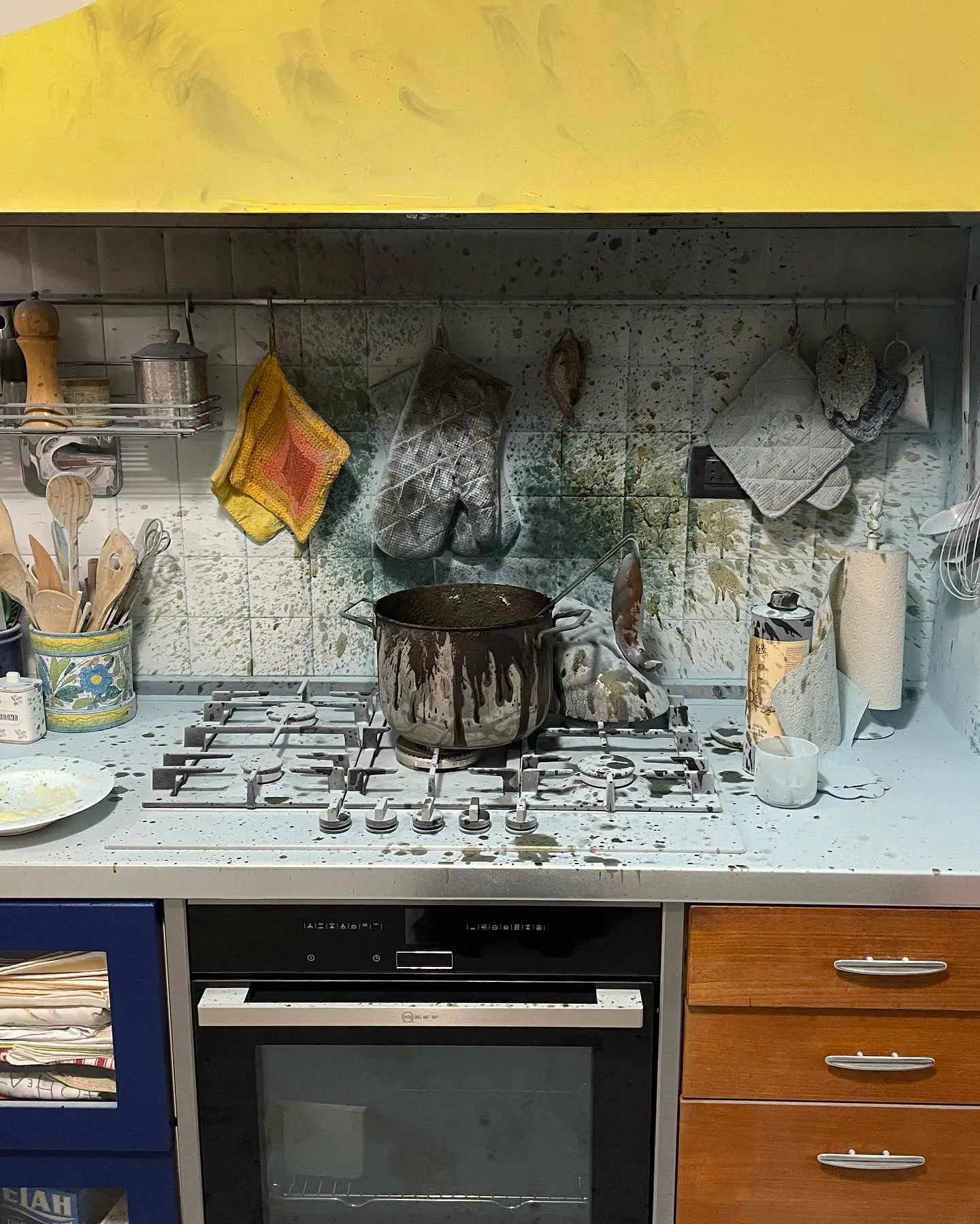 Pontecagnano, fiammata mentre cucina: donna ustionata