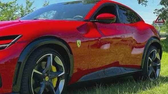 Ferrari purosangue rubata a Capaccio Paestum, indagini in corso