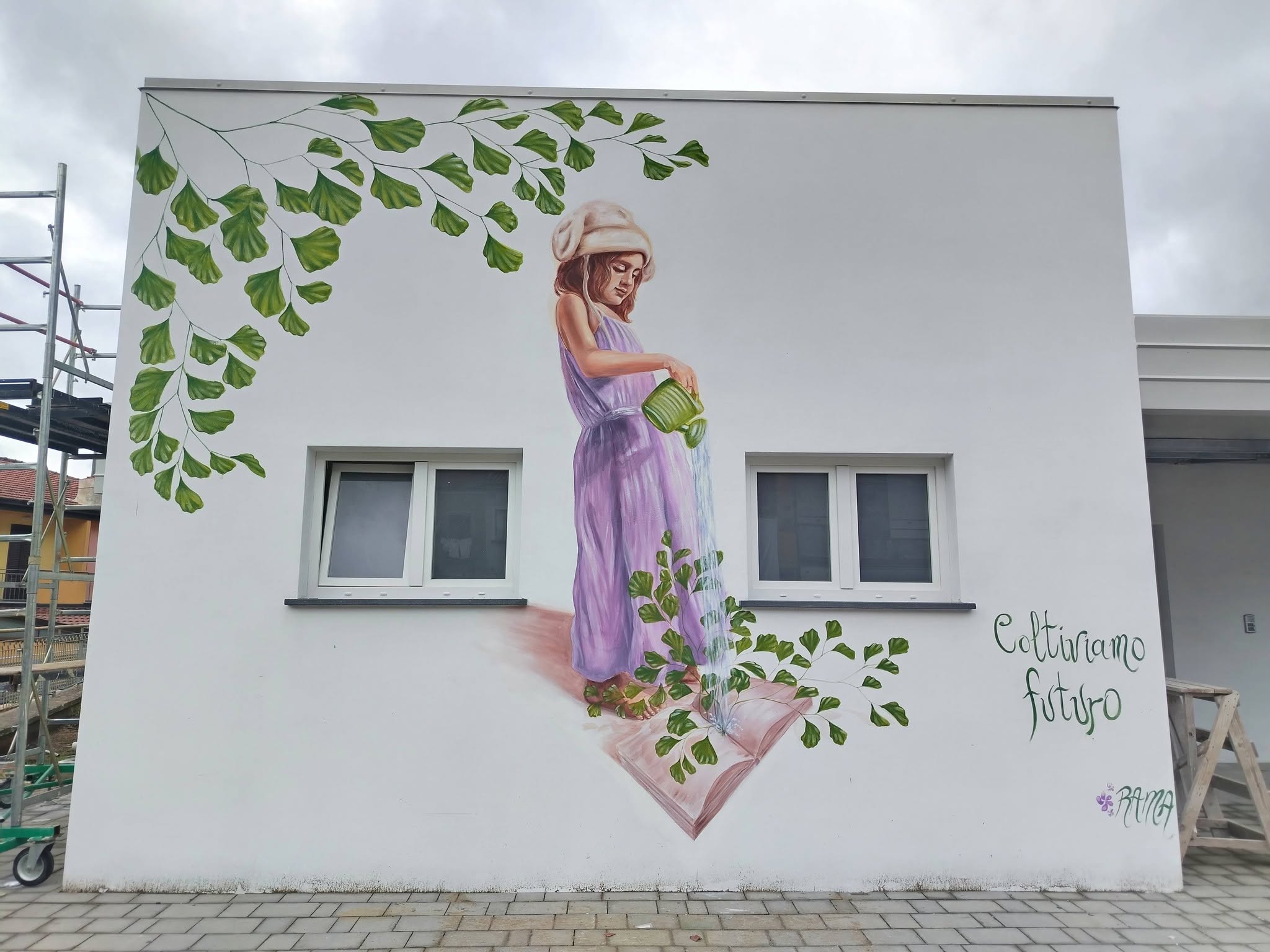 «Coltivare il futuro», a Casaletto Spartano il murale dell’artista Rama per il nuovo Polo per l’Infanzia