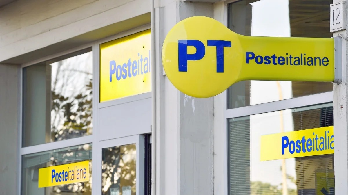 Calvanico, riapre l’ufficio postale dopo i lavori di ristrutturazione