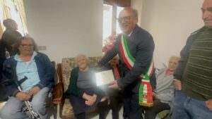 Sacco festeggia i 100 anni di Rosa Mastandrea, per tutti “zia Rosina”