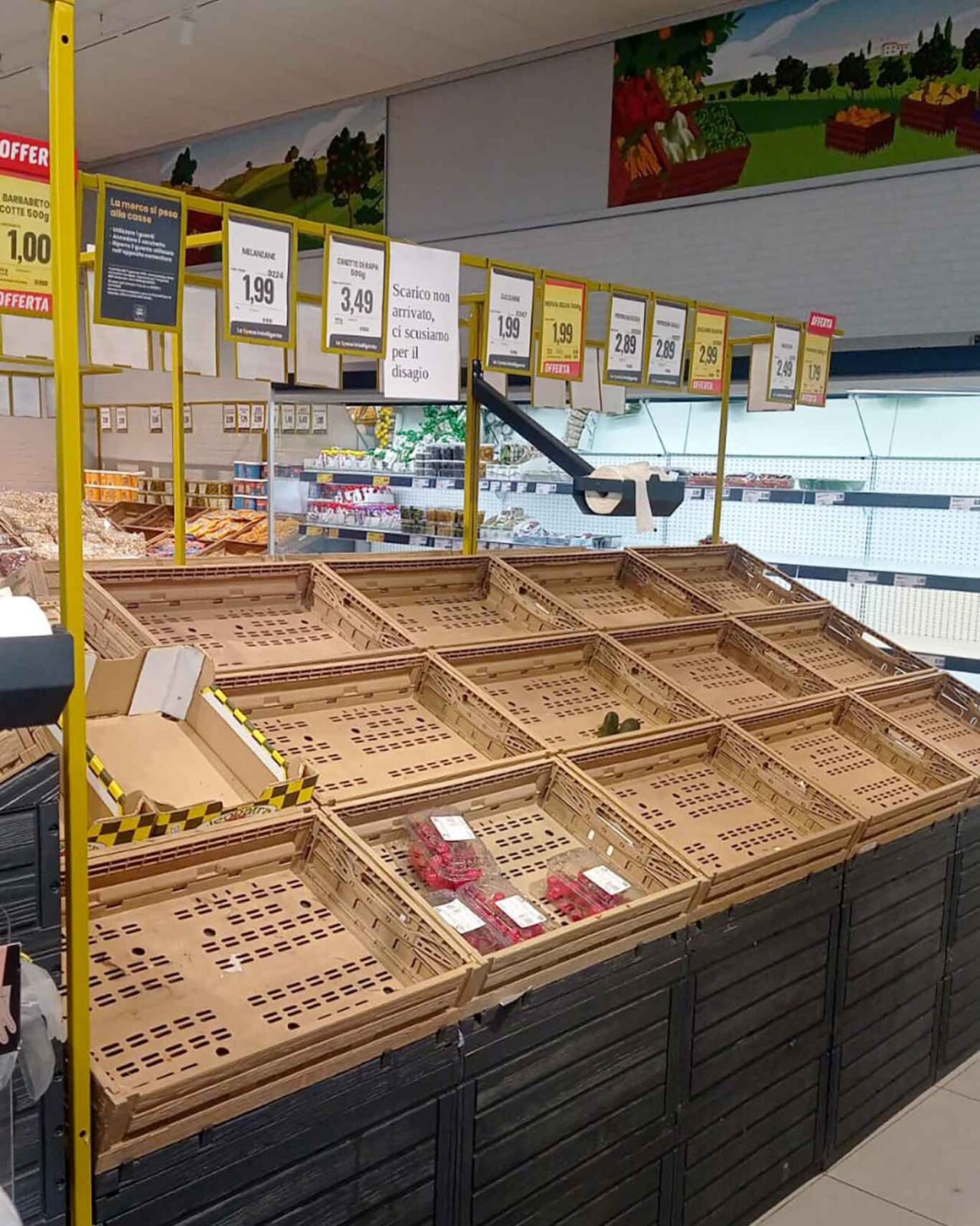 Sciopero dei camionisti sull’A30, a rischio anche i rifiuti